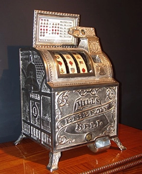 The first slot machines ประวัติสล็อตแม็กซีนเครื่องแรก